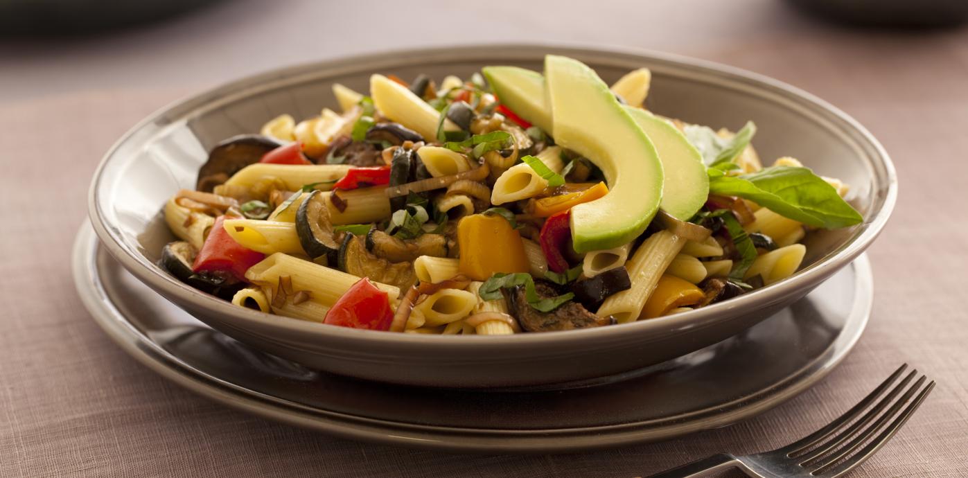 Pasta w-Oven Roasted Vegetables & Avocado_CAC